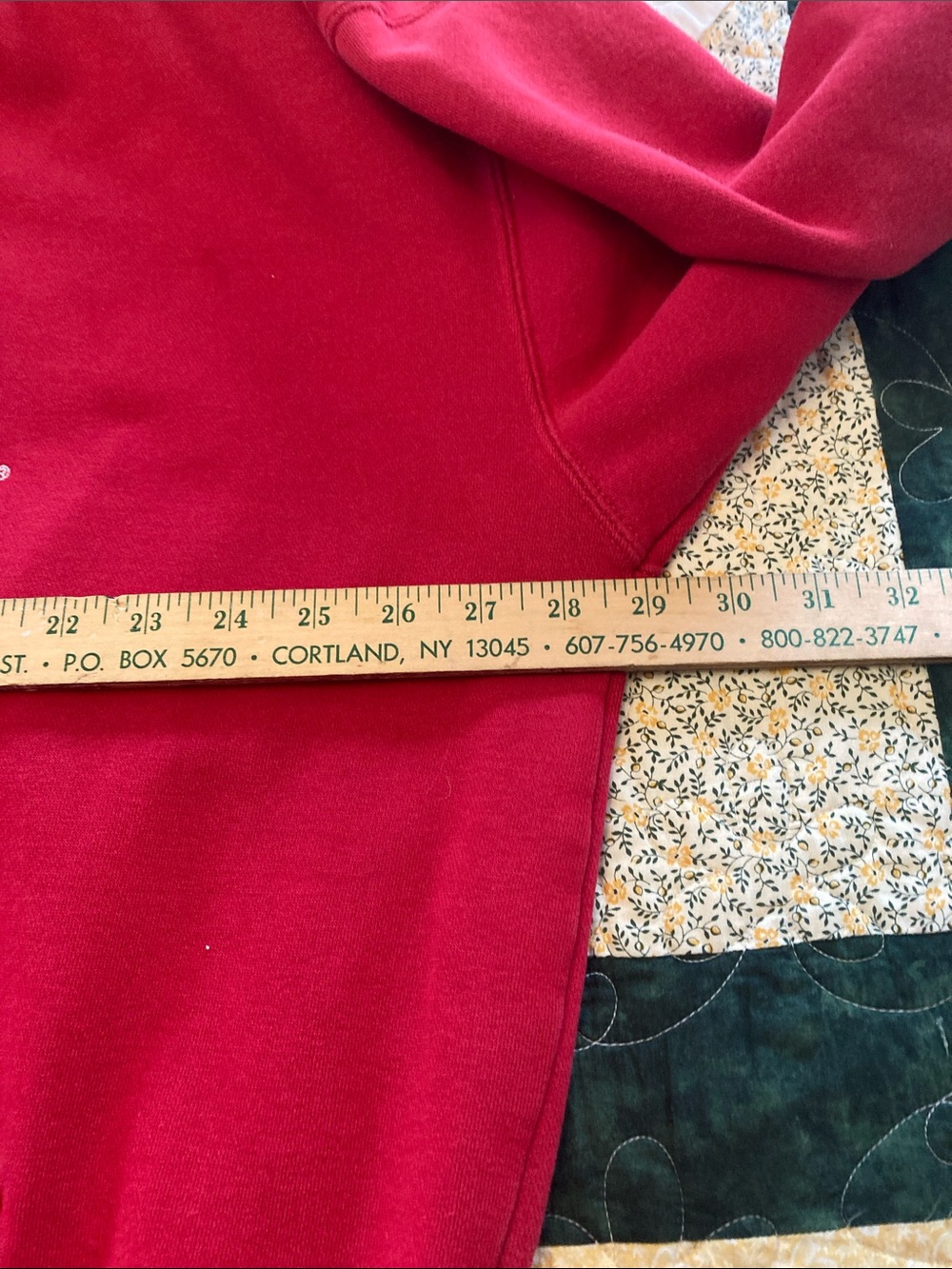 Majestic Georgia red hooded sweatshirt - Picture 7 of 8